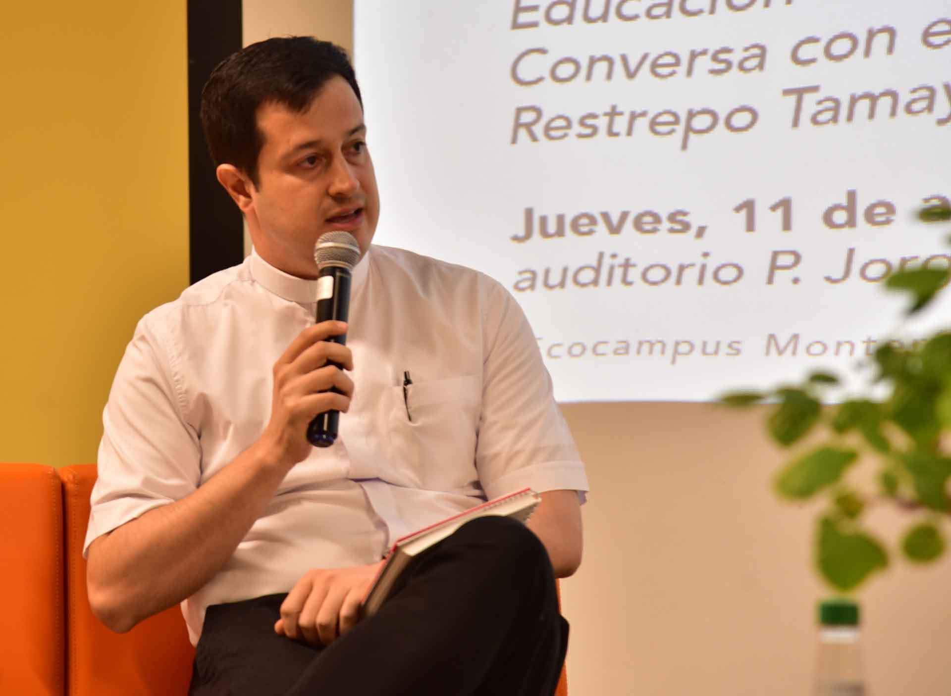 Pbro. Juan Camilo Restrepo Tamayo, rector de la Seccional Montería. 